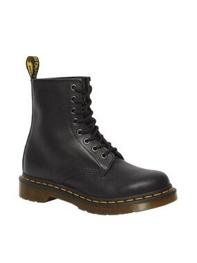 Dr. Martens 1460  Womens Size 6 W Nappa Leather 8 Eye Combat Boot Black